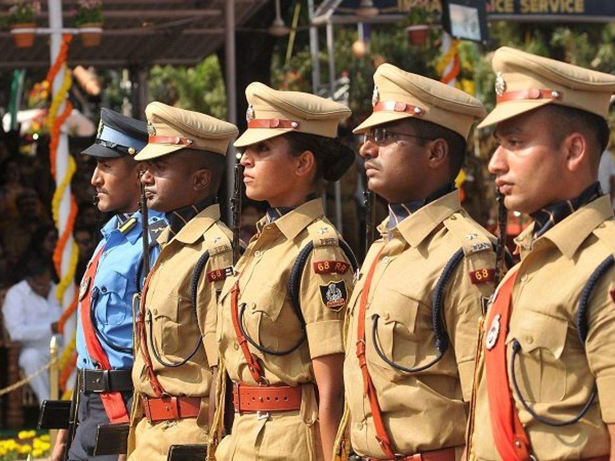 UP Police कॉन्स्टेबल भर्ती, उम्र सीमा में कोई छूट नहीं, जानें कौन कर सकता  है अप्लाई | UP Police Constable Bharti 2023 UP Police age relaxation Rules UP  Police SI Constable Recruitment |