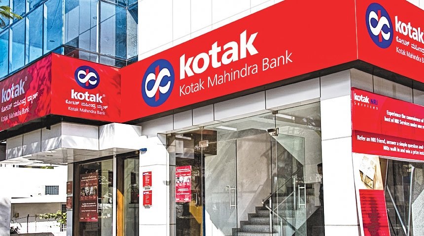 how to get free debit card in kotak mahindra bank