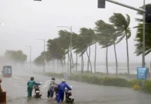 IMD Heavy Rain Forecast: Red Alert Issued for Several States; Widespread Monsoon Covers Delhi-NCR IMD heavy rain forecast India