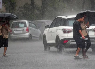 Delhi Weather Today: Chances of rain with thunder and lightning in Delhi, know the weather forecast of IMD