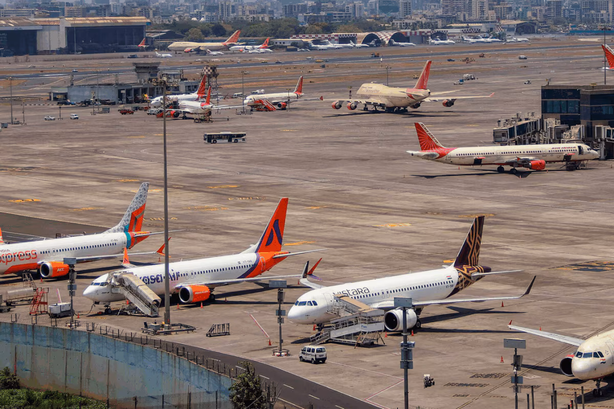 noida-jewar-airport-air-india-express-2026-06-b6602a135214a0d3f3343ece8a7d6e78-1200x800 Noida airport impact real estate prices Yamuna Expressway