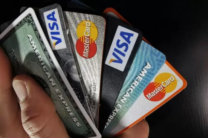 Credit Card Balance Transfer: You can get relief from high interest through credit card balance transfer, know what other benefits you get Credit Card Balance Transfer: You can get relief from high interest through credit card balance transfer, know what other benefits you get