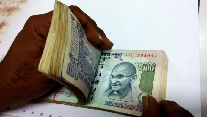 Higher FD Interest Rate : If you want highest interest on FD then keep money in these banks, neither SBI nor PNB is in the list, so who? Higher FD Interest Rate : If you want highest interest on FD then keep money in these banks, neither SBI nor PNB is in the list, so who?