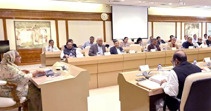 Land Law : Can one have to go to jail for possessing more land than the limit? This is the law in Pakistan and Bangladesh Land Law : Can one have to go to jail for possessing more land than the limit? This is the law in Pakistan and Bangladesh