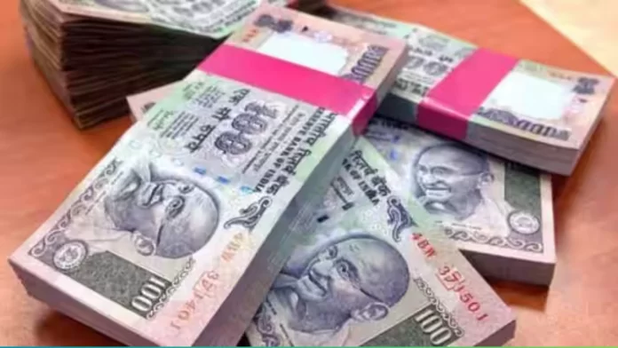 Bank FD Interest Rates : Bumper interest rates are available on FD of these five banks including SBI, see soon Bank FD Interest Rates : Bumper interest rates are available on FD of these five banks including SBI, see soon
