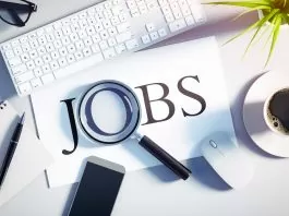 Bank Jobs: Bank of Baroda has announced a job for 10th pass candidates, last date to apply is tomorrow.