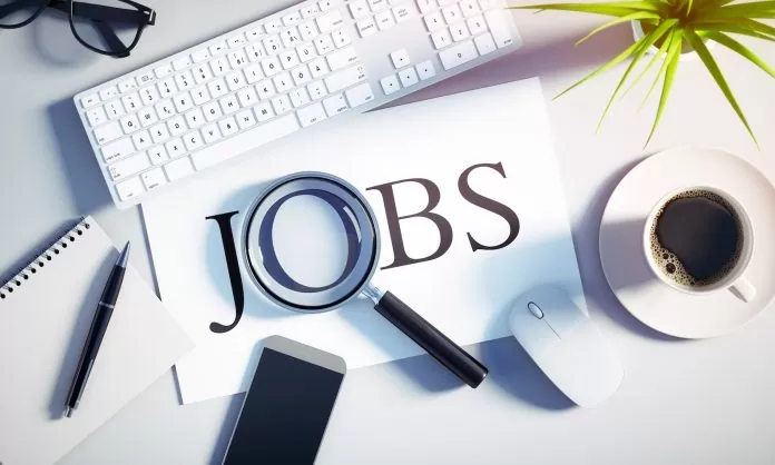 Bank Jobs: Bank of Baroda has announced a job for 10th pass candidates, last date to apply is tomorrow. Bank Jobs: Bank of Baroda has announced a job for 10th pass candidates, last date to apply is tomorrow.