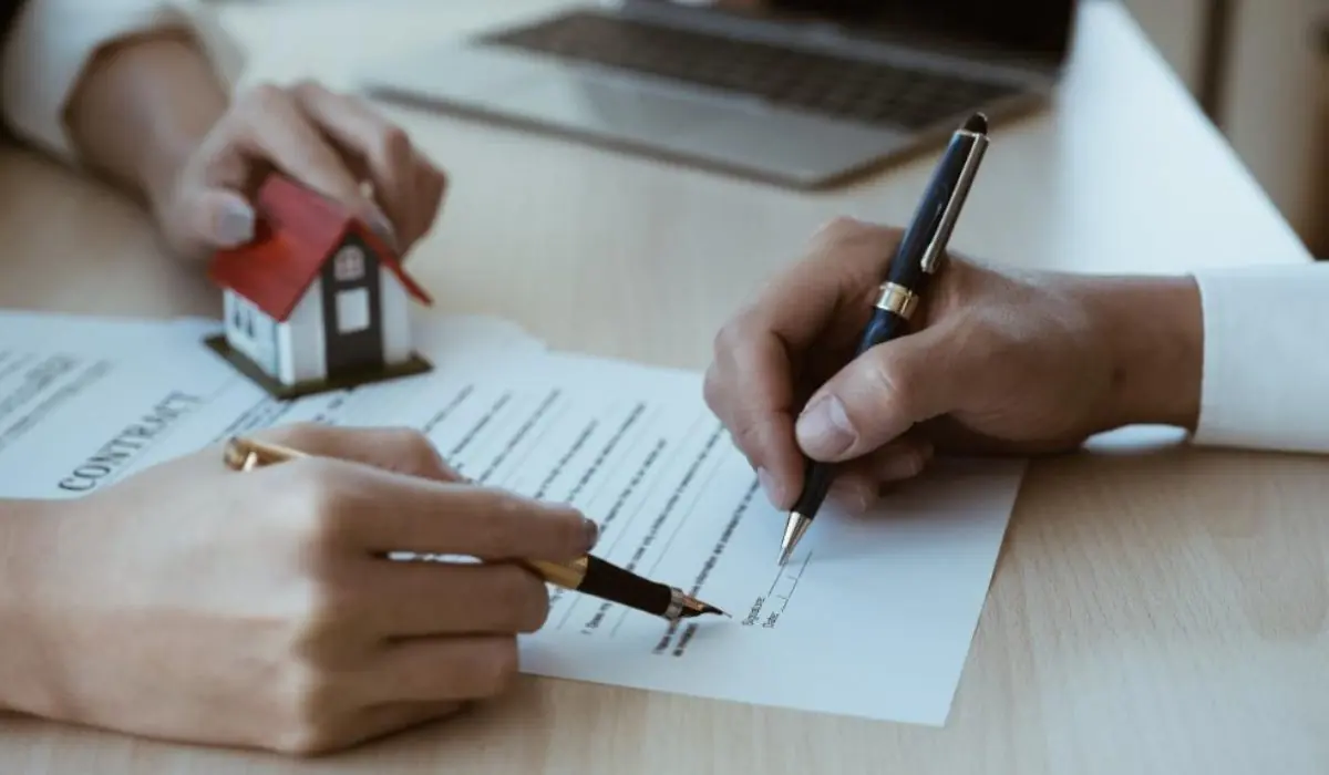 Property Deal Final : Planning to buy a property? Check these 7 documents first, or you'll be in trouble! Property Deal Final : Planning to buy a property? Check these 7 documents first, or you'll be in trouble!