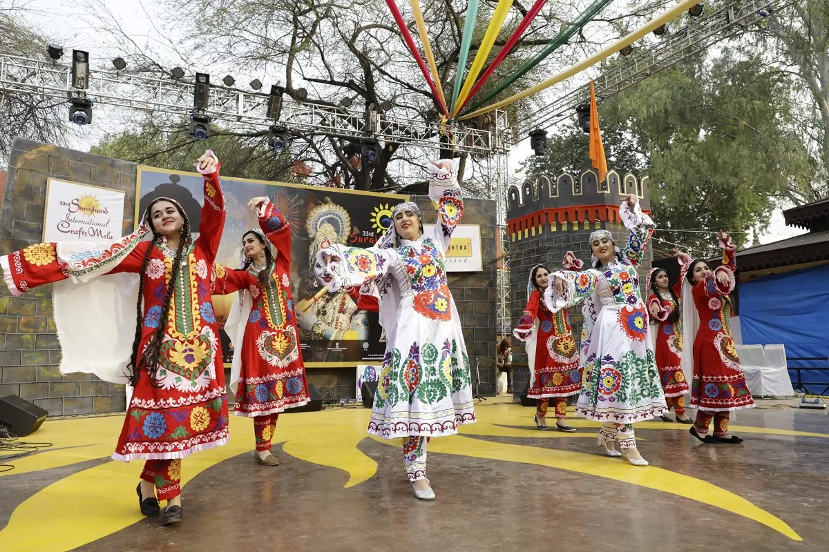 Surajkund Mela: Surajkund Mela begins on January 31; learn about ticket rates, timings, and parking. Surajkund Mela: Surajkund Mela begins on January 31; learn about ticket rates, timings, and parking.