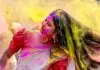 Holi 2026: How to Remove Pakka Rang from Skin & Hair Safely Remove Holi color 2026