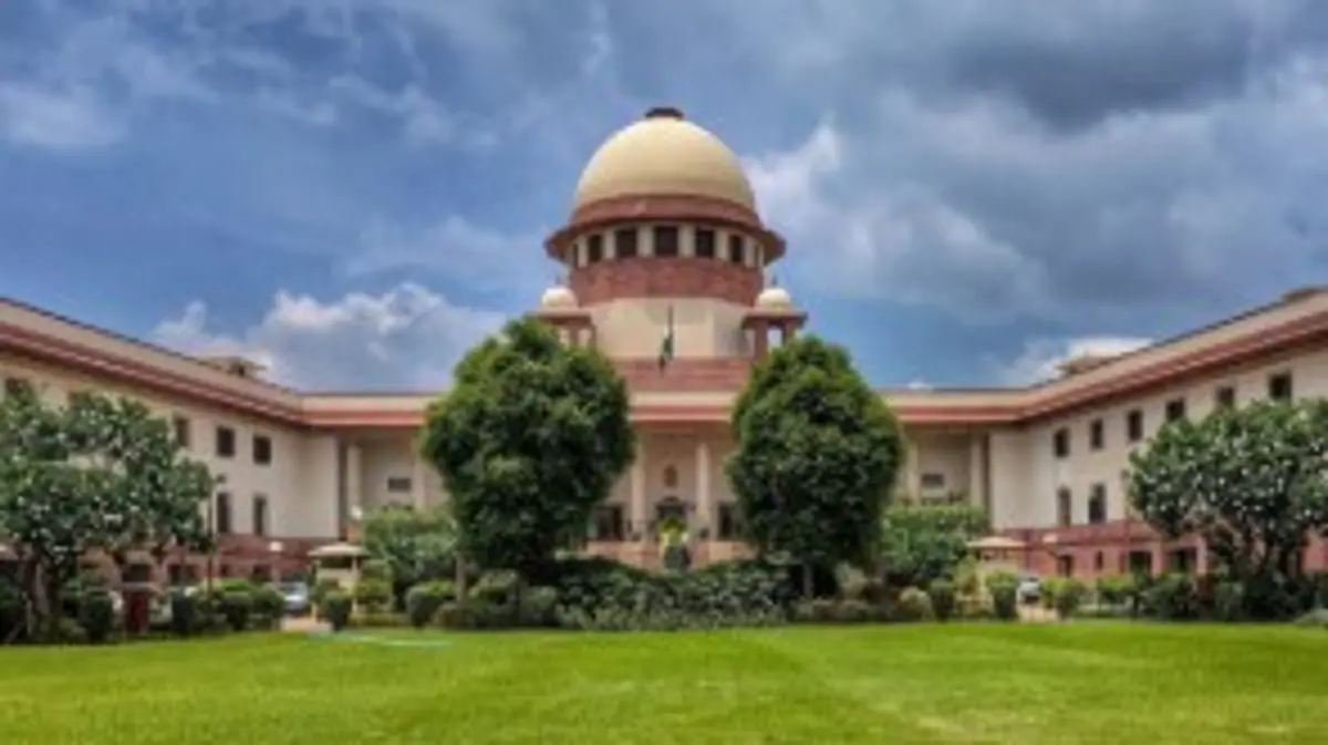 Supreme-Court-Seeks-Delhi-Police-Response-on-Bail-Pleas-of CCTV in Police Stations India Supreme Court