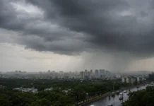 IMD Weather Warning: 21 States on 24-Hour Alert for Heavy Rain, Thunderstorms, and 80kmph Winds IMD heavy rain alert thunderstorm 80kmph winds India monsoon 2026
